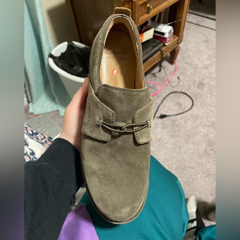 Clarks, women’s size 9, green suede